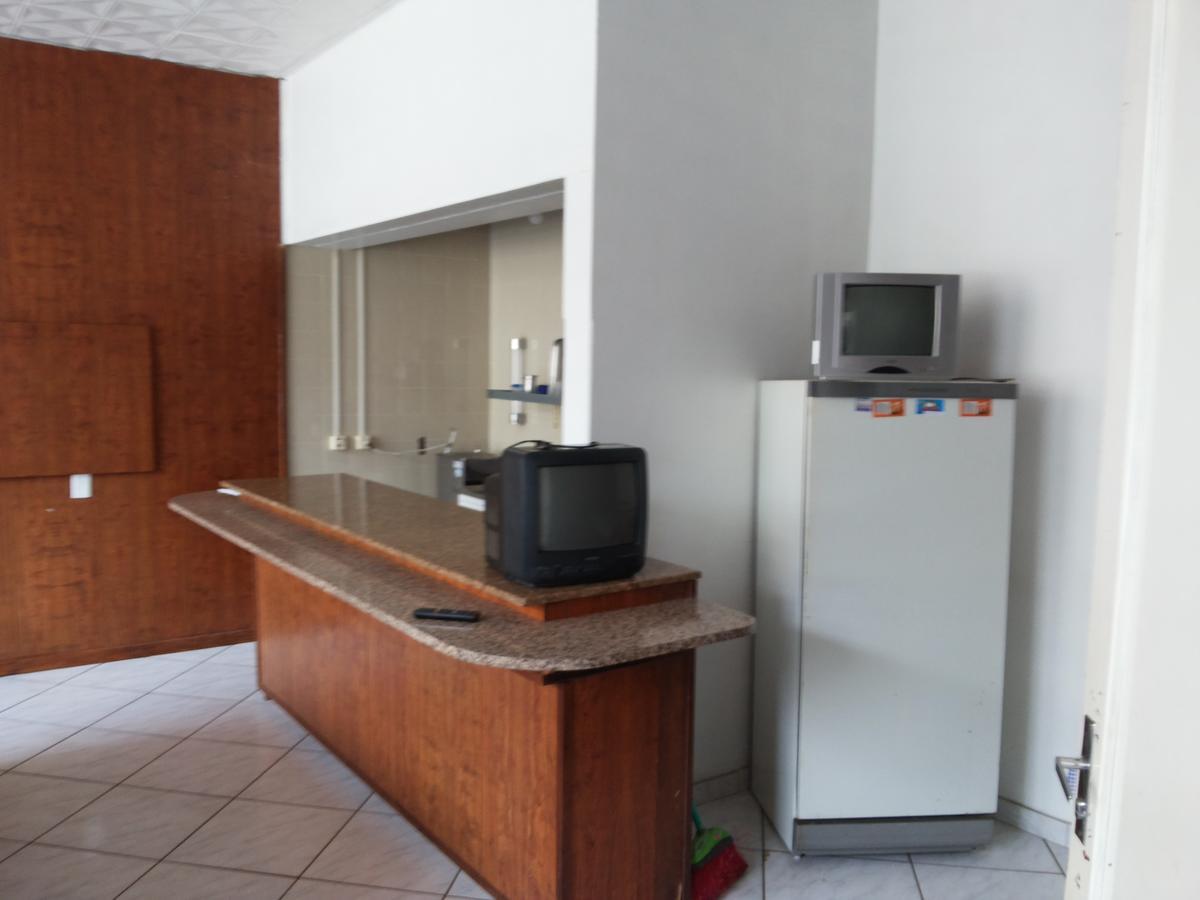 Hotel Pinotti Курітібанус Екстер'єр фото